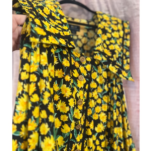 Anthropologie / Maeve Poplin Sunflower Babydoll Dress - Picture 6 of 15